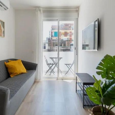 Apartment Close To The Beach سان أدريان دي بيزوس المظهر الخارجي الصورة